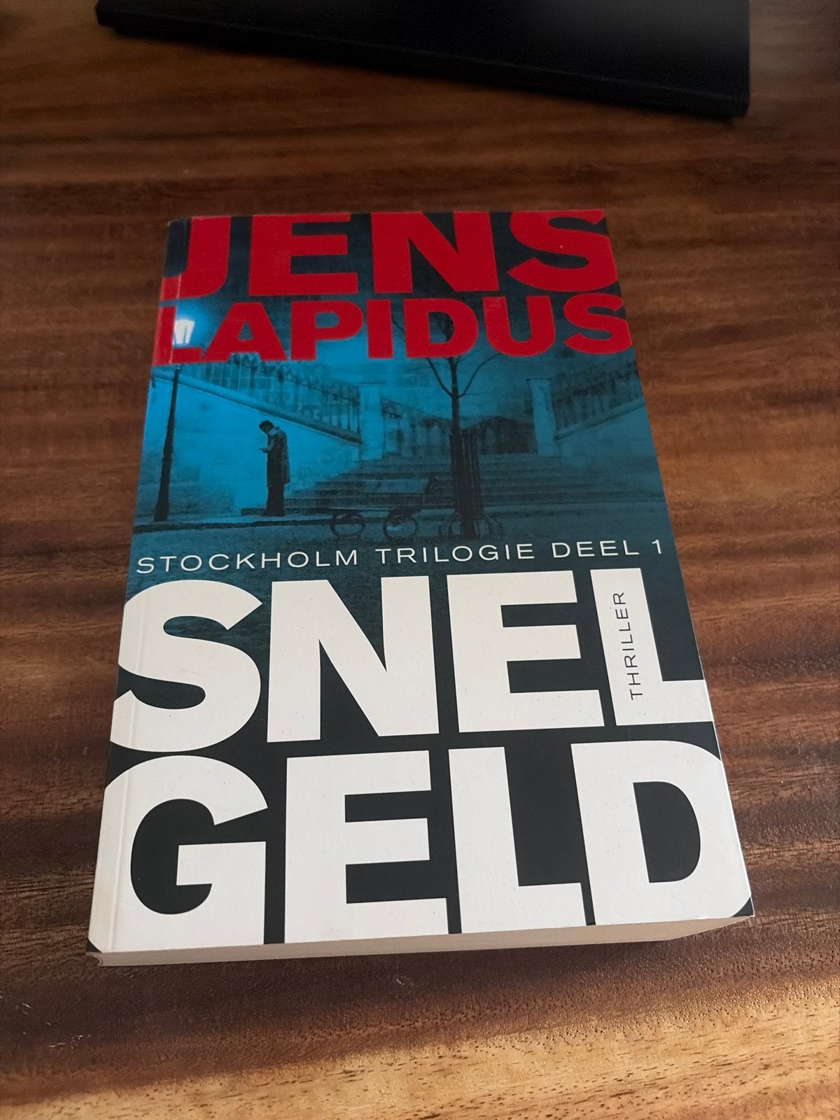 Snel Geld - Jens Lapidus (Stockholm Trilogie Deel 1) - N, Ophalen of Verzenden, Zo goed als nieuw, Scandinavië
