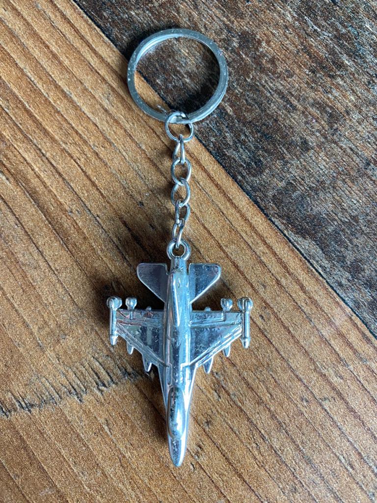 Sleutelhanger straaljager F-16, metaal, gebruikt, Ophalen of Verzenden, Nieuw, Transport