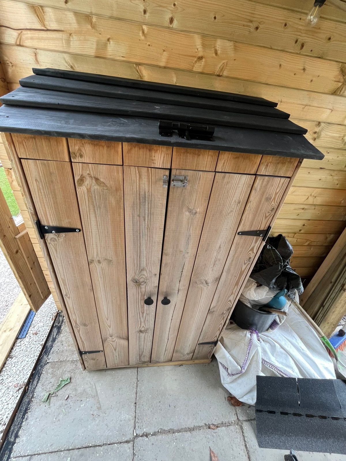 Tuinkast /schoenenkast - waterdicht, Tuin en Terras, Ophalen, Gebruikt, Hout, Overige typen
