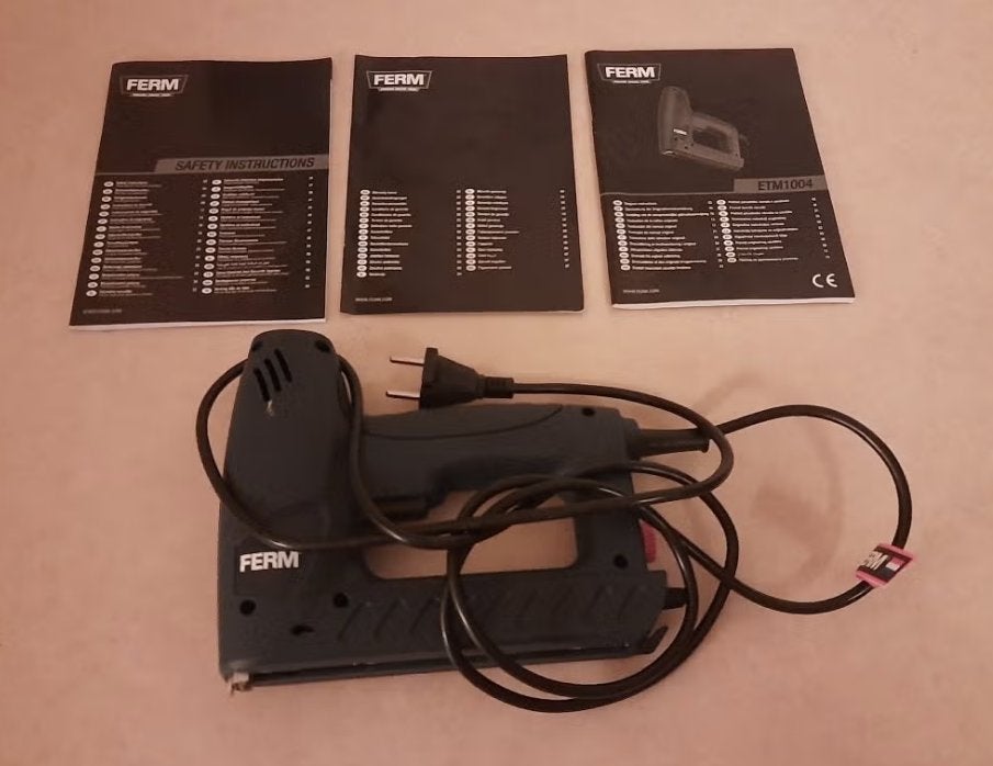 Ferm - Elektrische Tacker, Ophalen of Verzenden, Zo goed als nieuw, Tacker/nietmachine, Ferm
