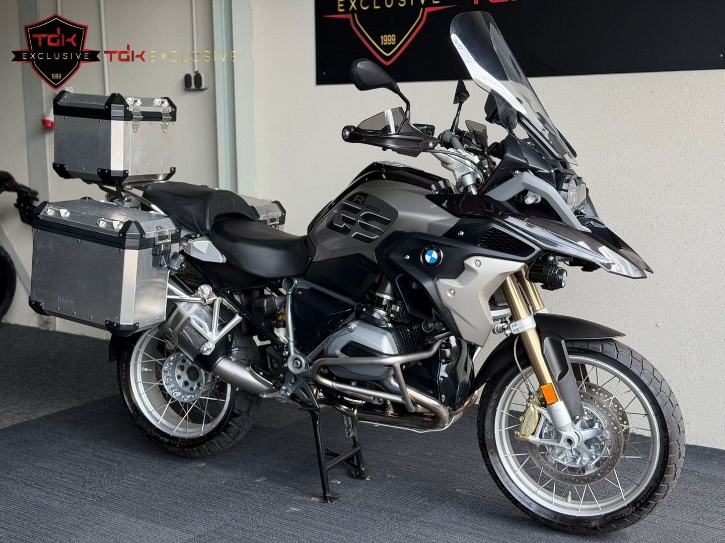 BMW R 1200 GS ALLE PAKKETTEN BOMVOL TOPSTAAT! R1200GS 1250, 2 cilinders, Motorrijbewijs A, Bedrijf, 1170 cc