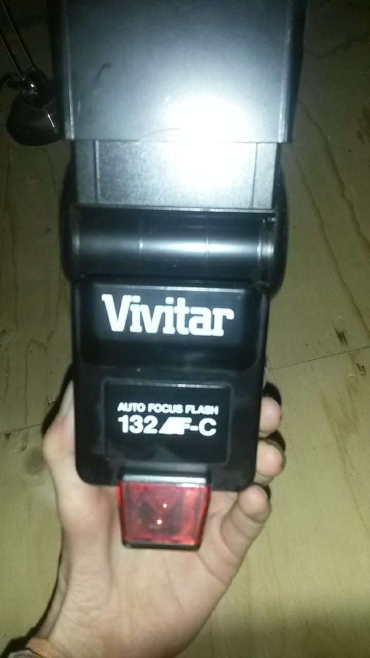 Vivitar flitser, Ophalen, Zo goed als nieuw, Vivitar