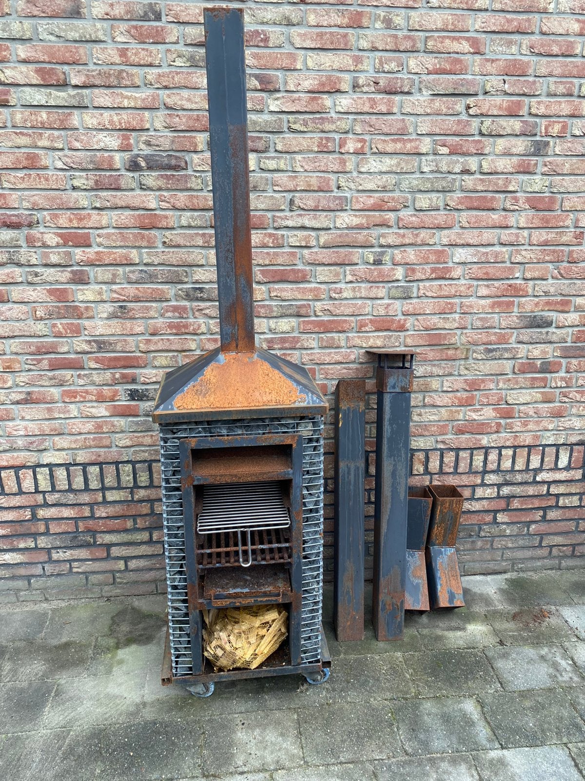 Terraskachel / bbq, Ophalen, Gebruikt