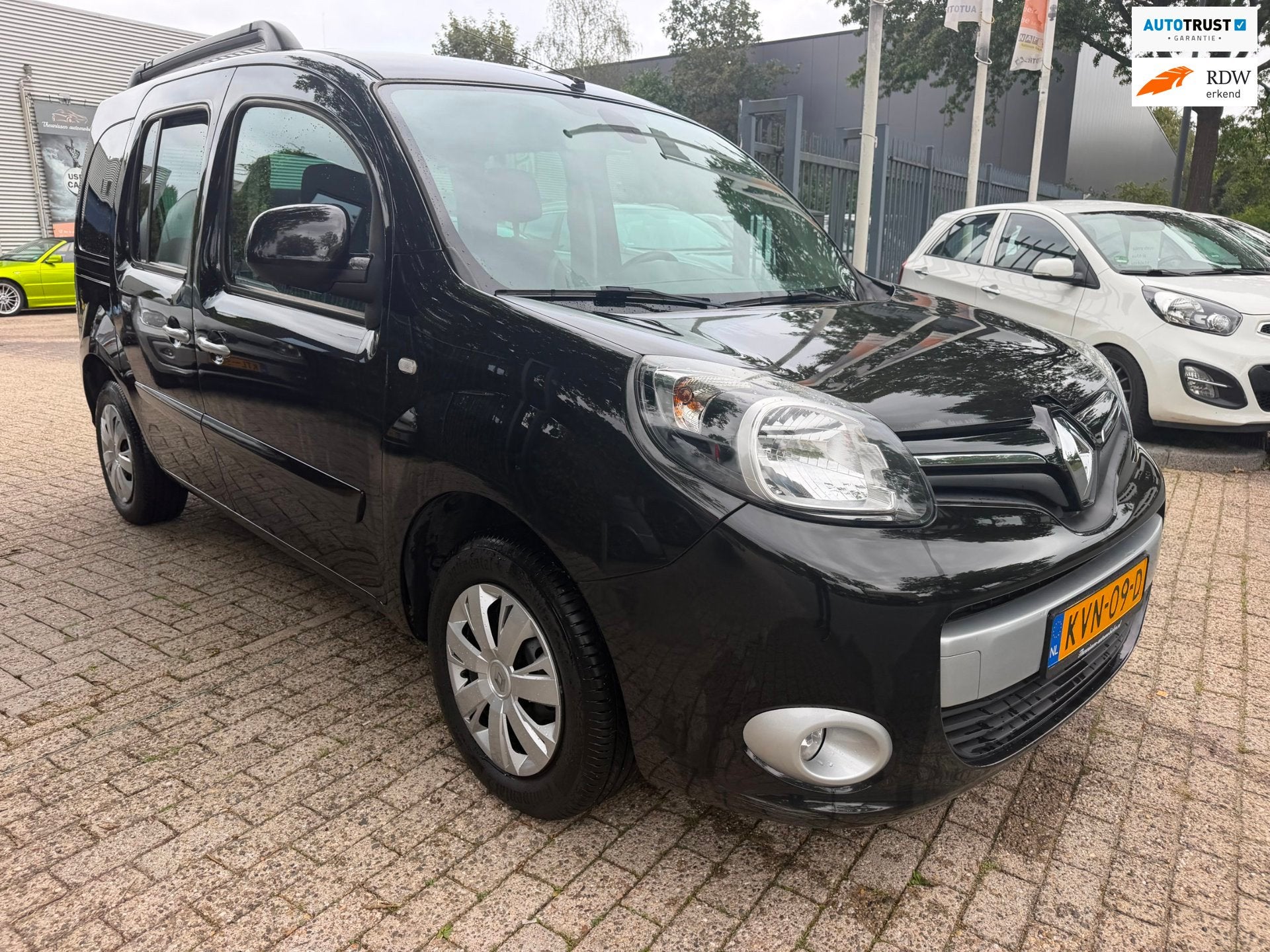 Renault Kangoo Family 1.2 TCe automaat, airco, cruise, elec, Auto's, Stof, Gebruikt, 4 cilinders, Met garantie (alle)