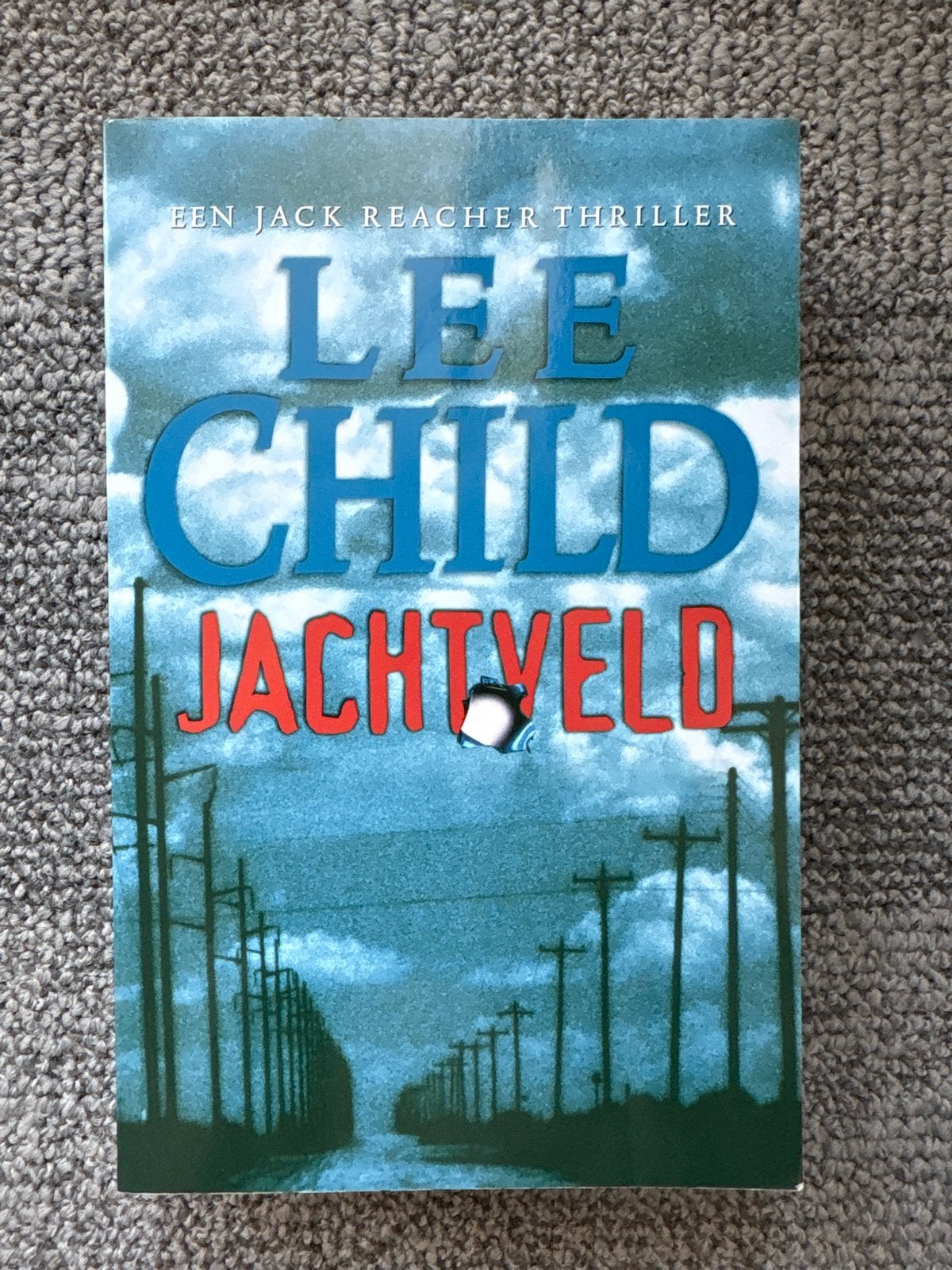Lee Child - Jachtveld (Jack Reacher thriller), Boeken, Thrillers, Ophalen of Verzenden, Zo goed als nieuw, Amerika