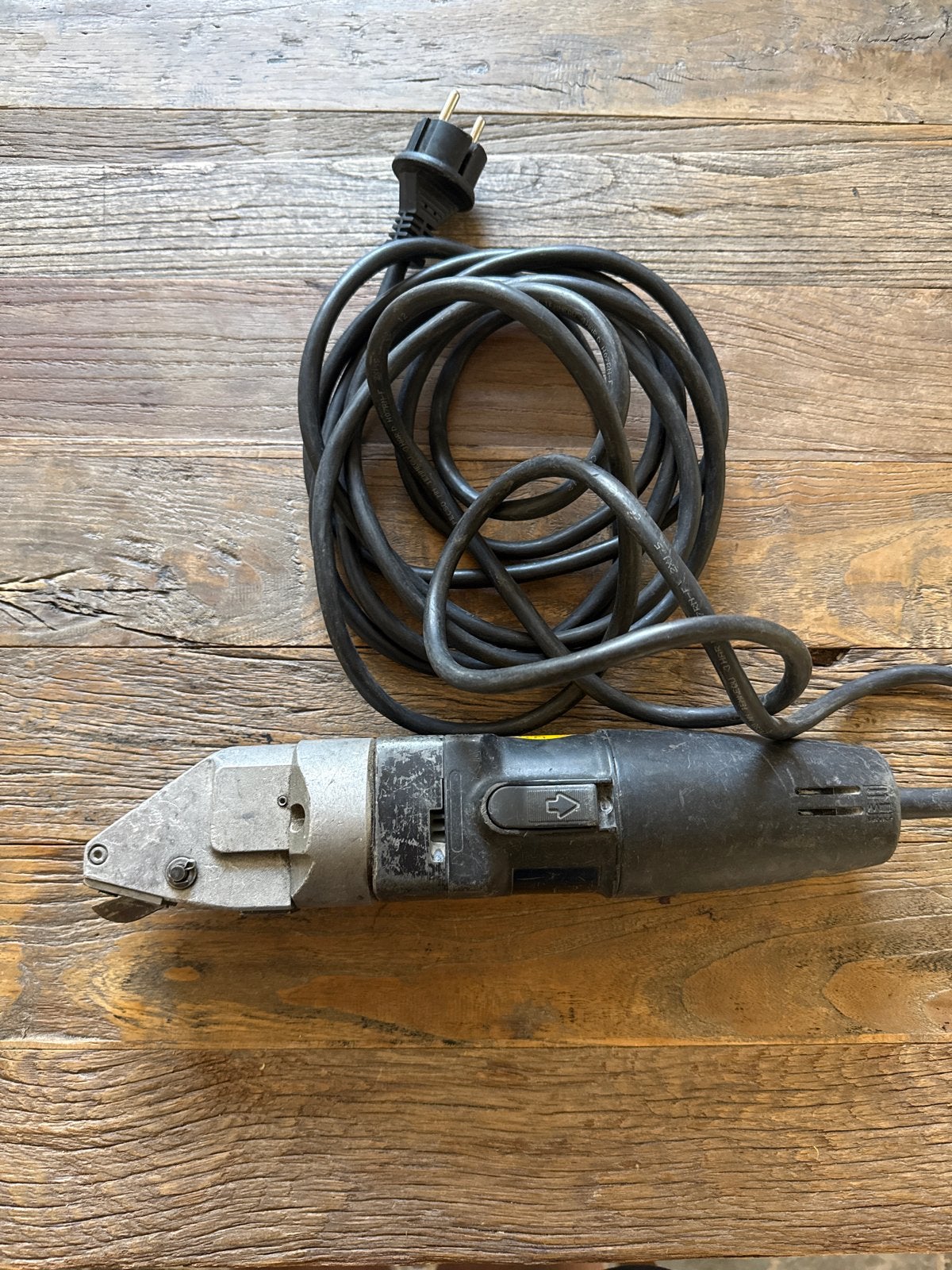 Knabbelschaar - Elektrische Metaalschaar, Ophalen of Verzenden, Gebruikt