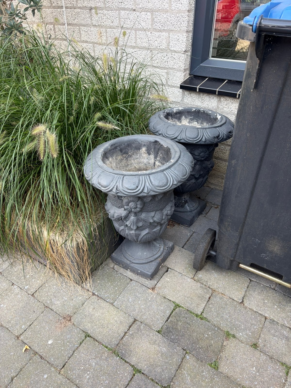 Gratis 2 betonnen zuilen, Ophalen, Steen, Gebruikt, Rond