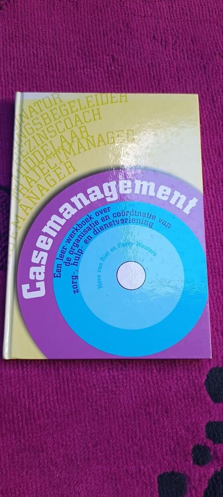 Casemanagement: Leer-werkboek met CD-ROM, Nora van Vliet en Harry Wouters, Zo goed als nieuw, Gamma, HBO