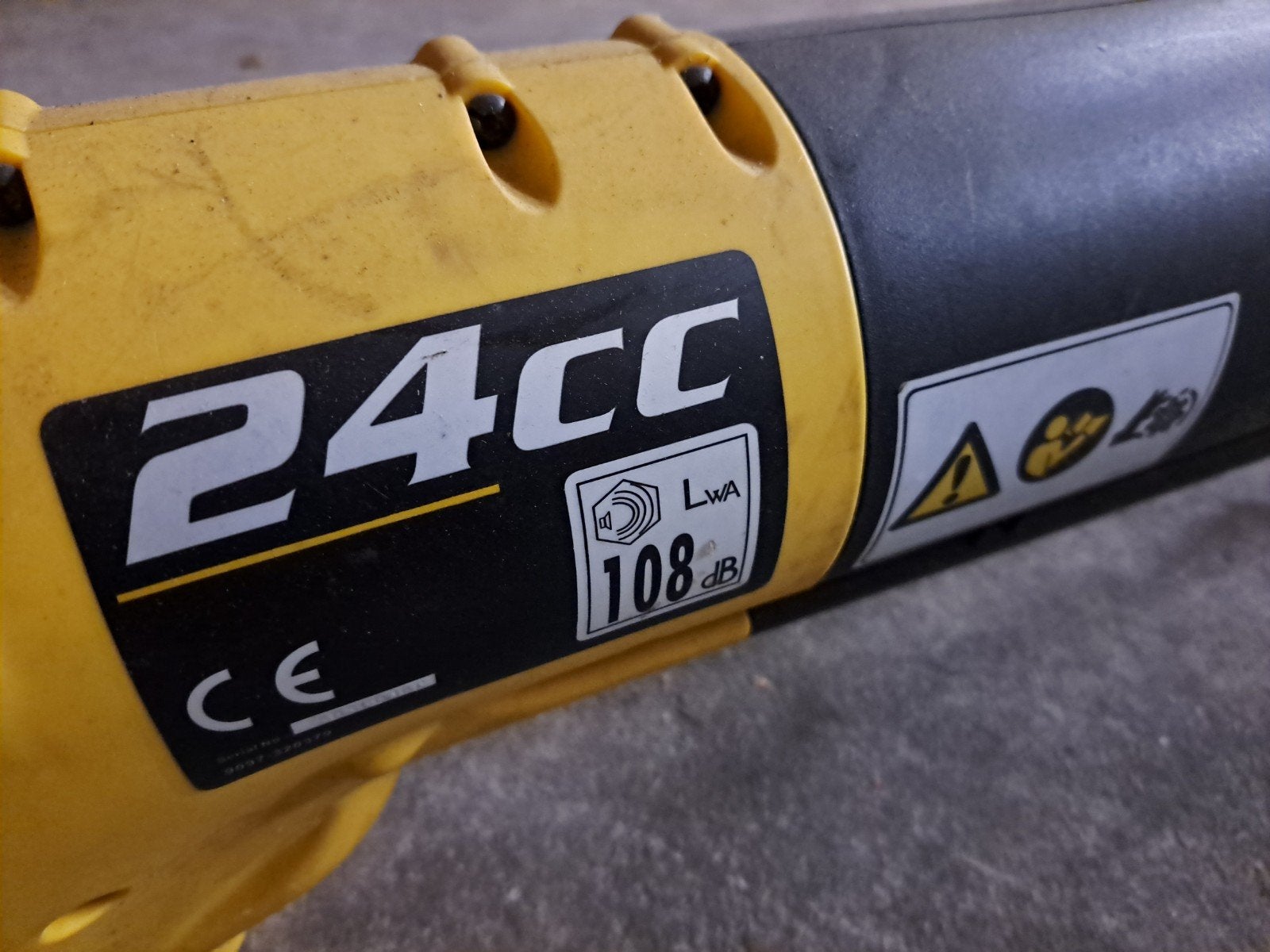 Talon bladblazer 24CC - Werkt goed, Tuin en Terras, Ophalen, Benzine, Gebruikt, Handgedragen