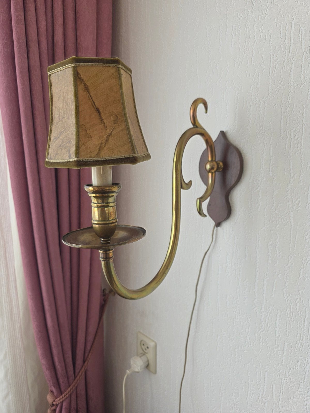 Vintage messing wandlamp met stoffen kap, Ophalen