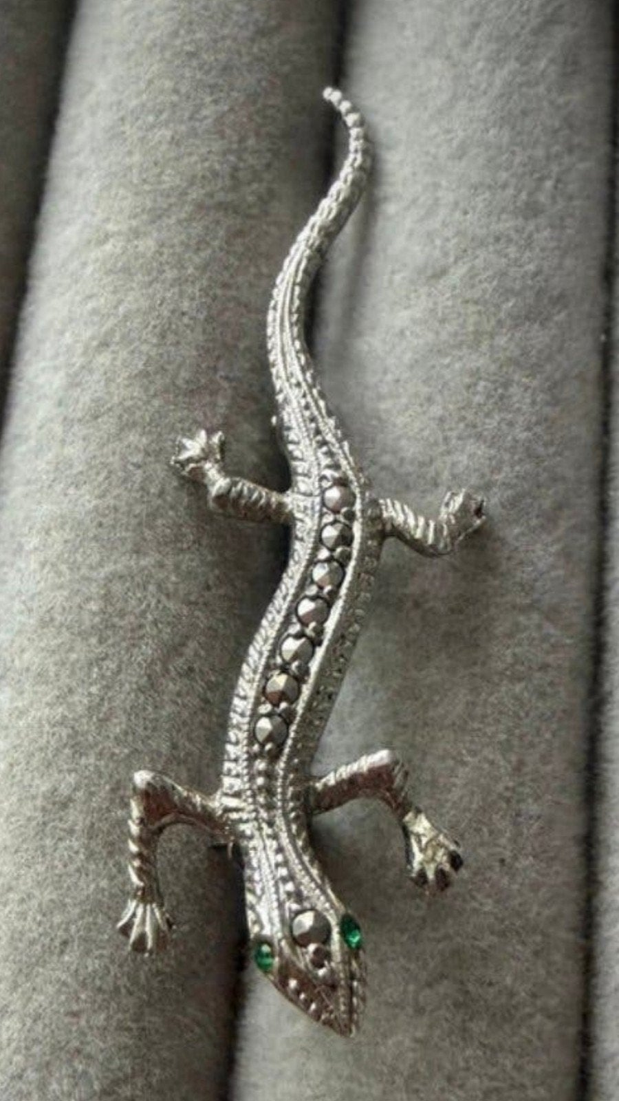 Prachtige Vintage Zilveren Broche Hagedis met Macrasiet, Ophalen of Verzenden, Amersfoort, Heavenlysoap1975@hotmail.com, Zilver
