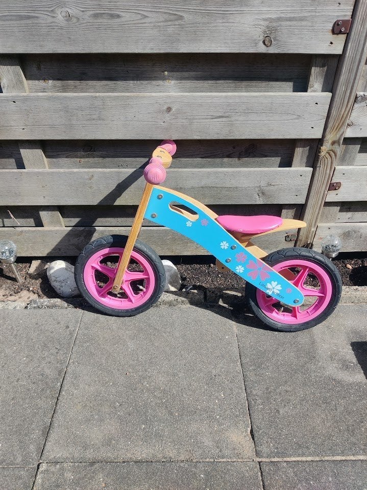 Houten loopfiets roze/blauw - Limited Edition, Ophalen, Gebruikt, Loopfiets