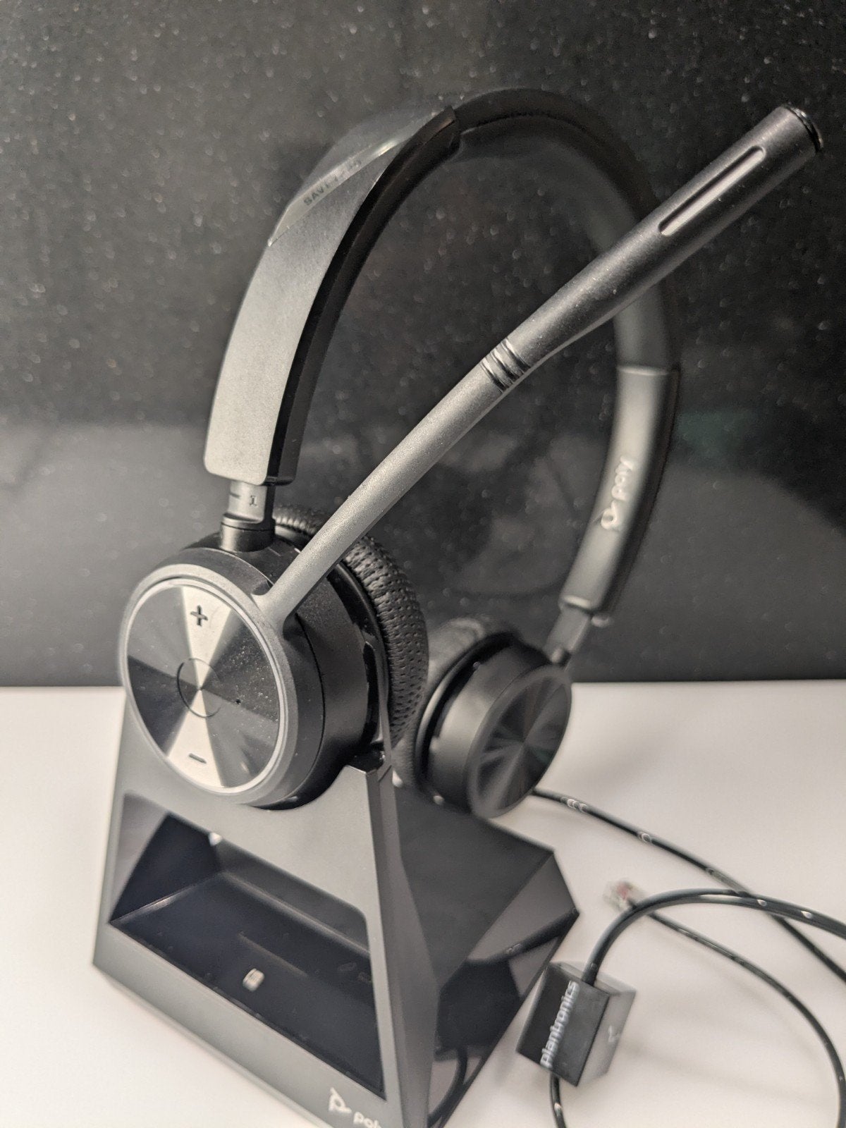 Poly Savi 7220 Draadloze Headset met Oplaadstation, Overige merken, Gebruikt, Ophalen of Verzenden, Over-ear