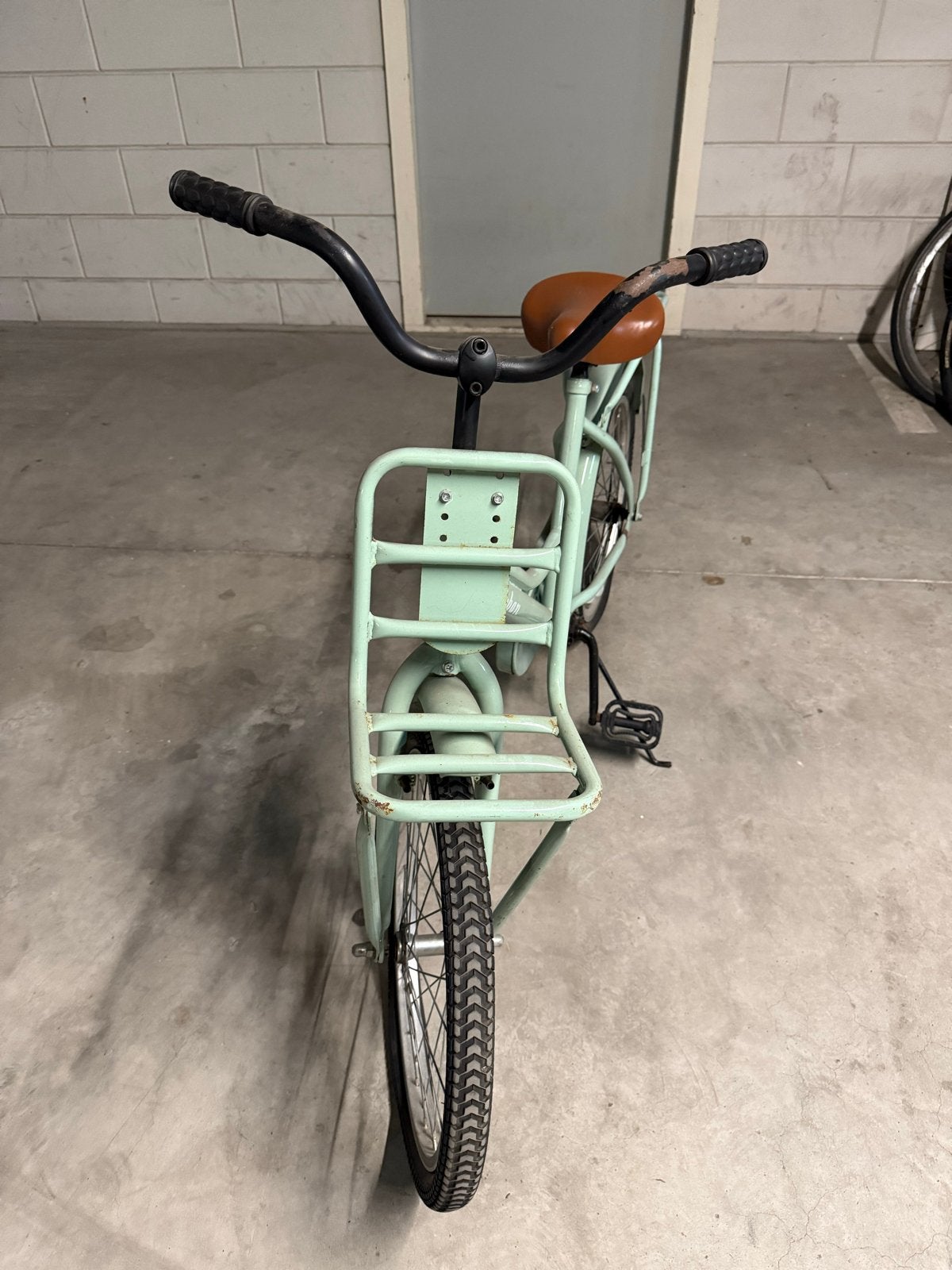 Urban transportfiets - Mintgroen met voordrager, Fietsen en Brommers, Ophalen, Gebruikt, Terugtraprem, 22 inch