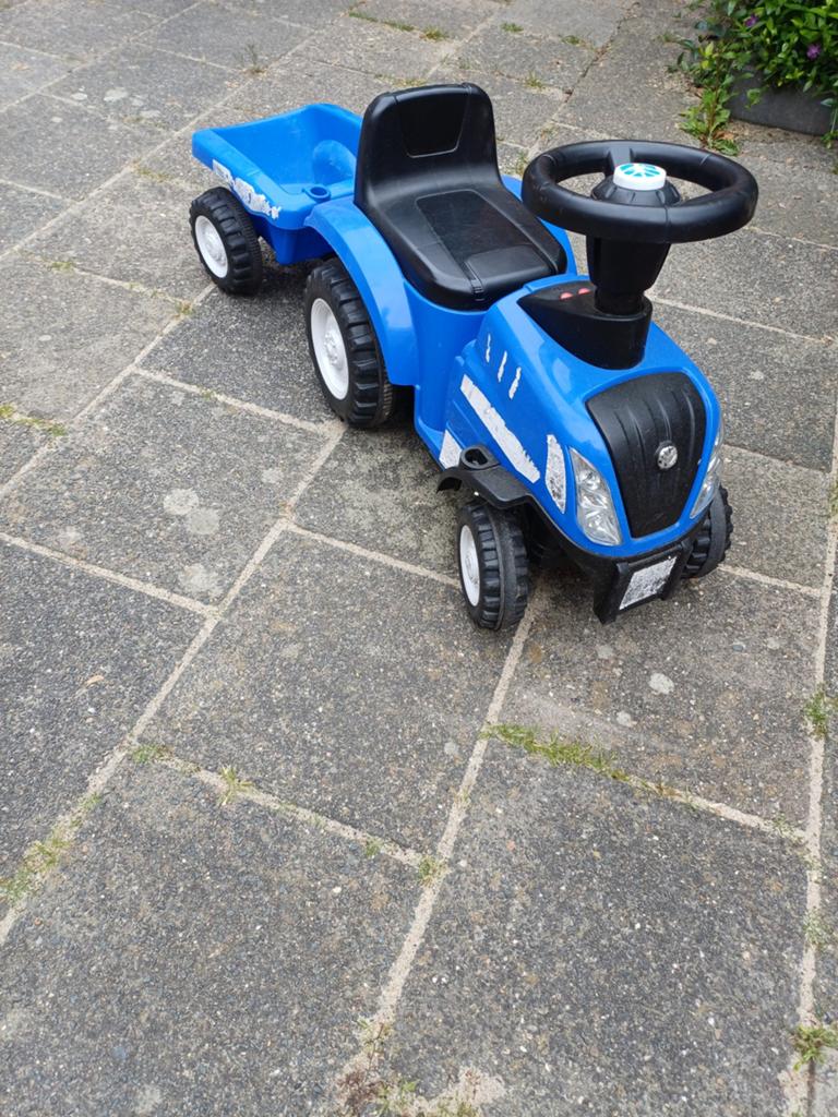 Loop trekker new Holland, Kinderen en Baby's, Speelgoed | Buiten | Voertuigen en Loopfietsen, Ophalen, Gebruikt