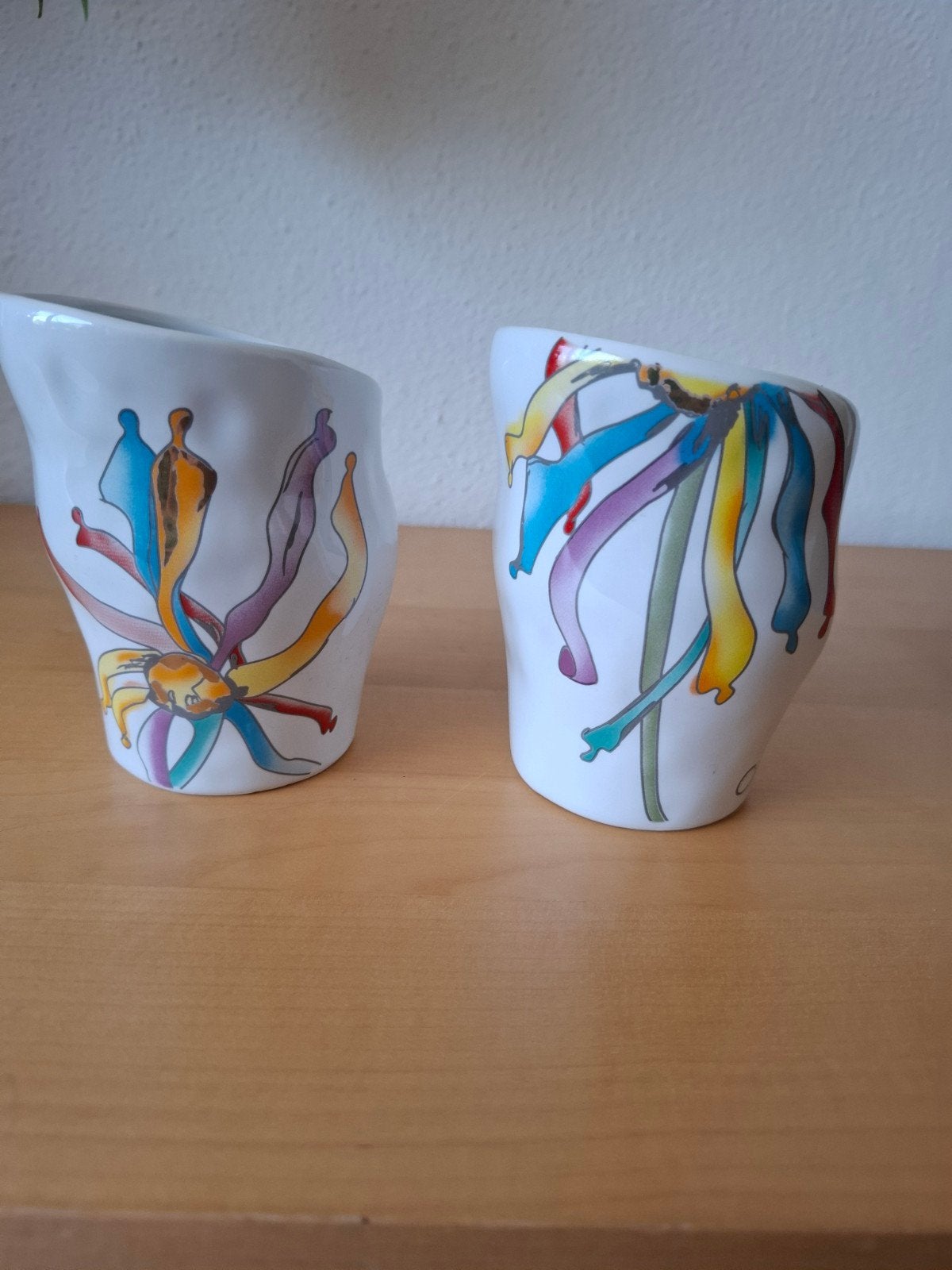 set van 2 asymmetrische  keramische bekers Corry Ammerlaan, Ophalen of Verzenden, 12 cm, Object, Gemerkt