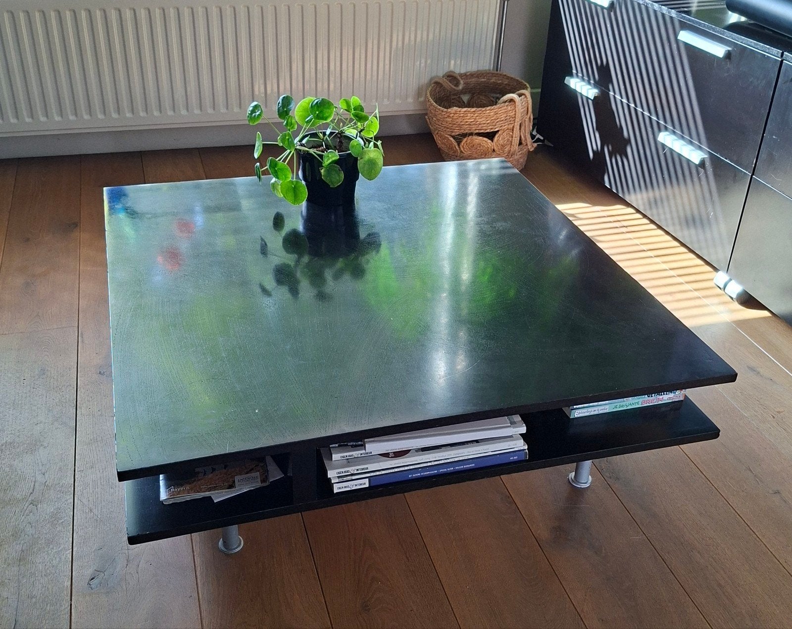 BoConcept salontafel 90x90x30 met tijdschriftvakken, Ophalen, Gebruikt, 50 tot 100 cm, Vierkant