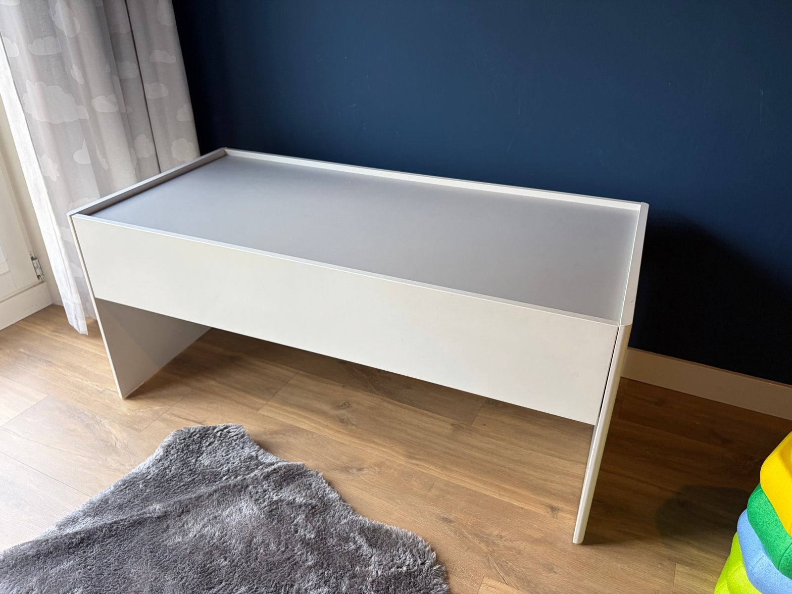 Witte speeltafel met opberglade - Zo goed als nieuw, Ophalen, Zo goed als nieuw, Tafel(s)