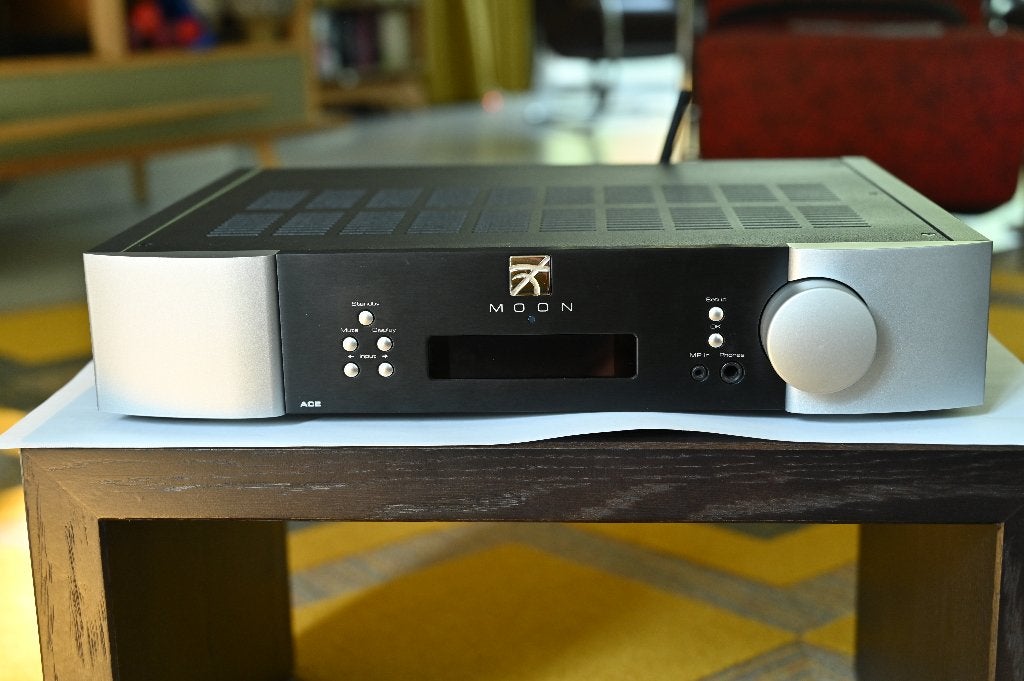 Moon ACE versterker aangeboden, Audio, Tv en Foto, Versterkers en Receivers, Gebruikt, Ophalen, Overige merken, Minder dan 60 watt