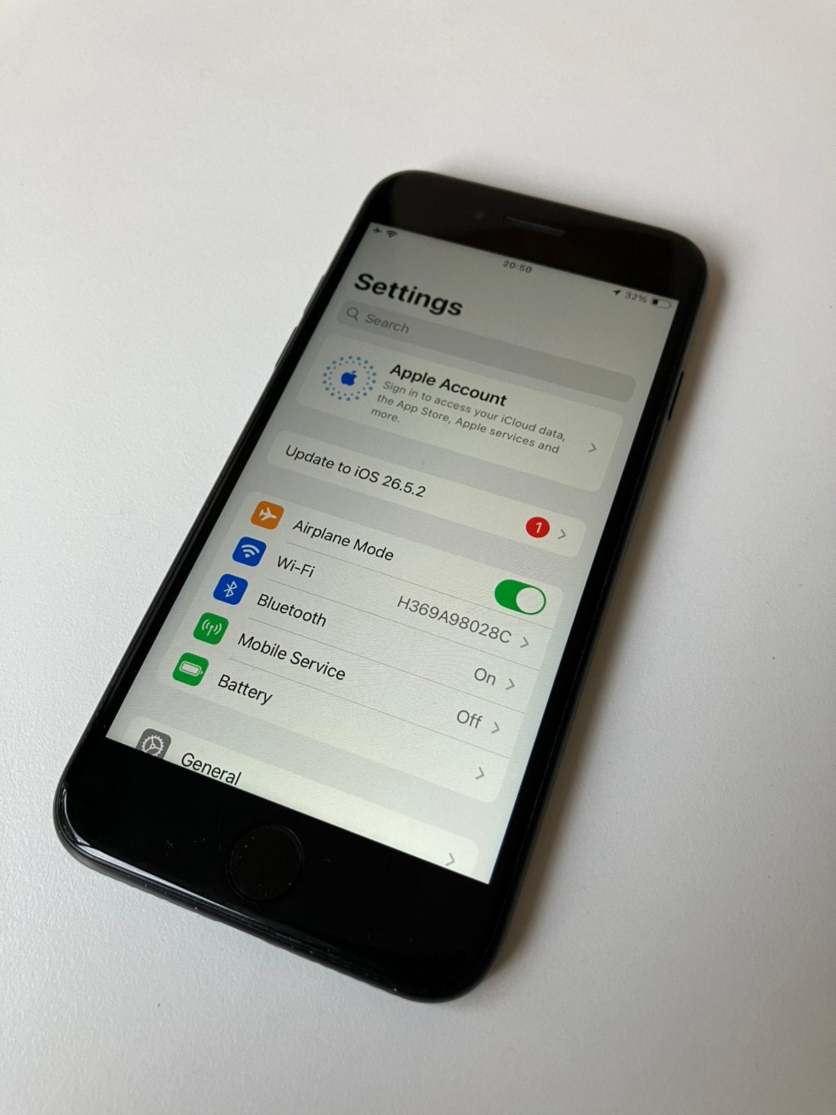 iPhone SE (2020), Telecommunicatie, Mobiele telefoons | Apple iPhone, Ophalen, Gebruikt, Zwart, 82 %