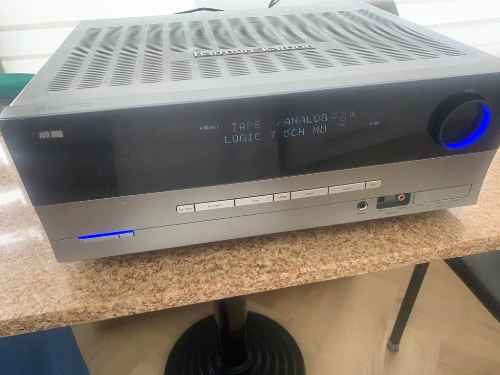 Harman Kardon AVR 132 versterker, Audio, Tv en Foto, Versterkers en Receivers, Overige merken, Ophalen of Verzenden, Zo goed als nieuw