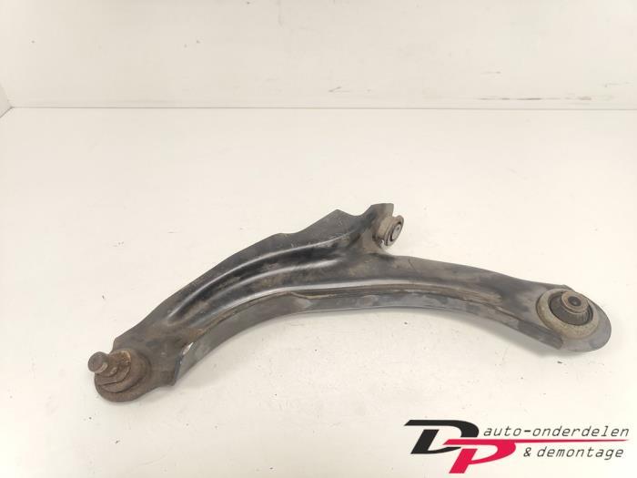 Draagarm links-voor van een Renault Clio, Gebruikt, -, Renault, -