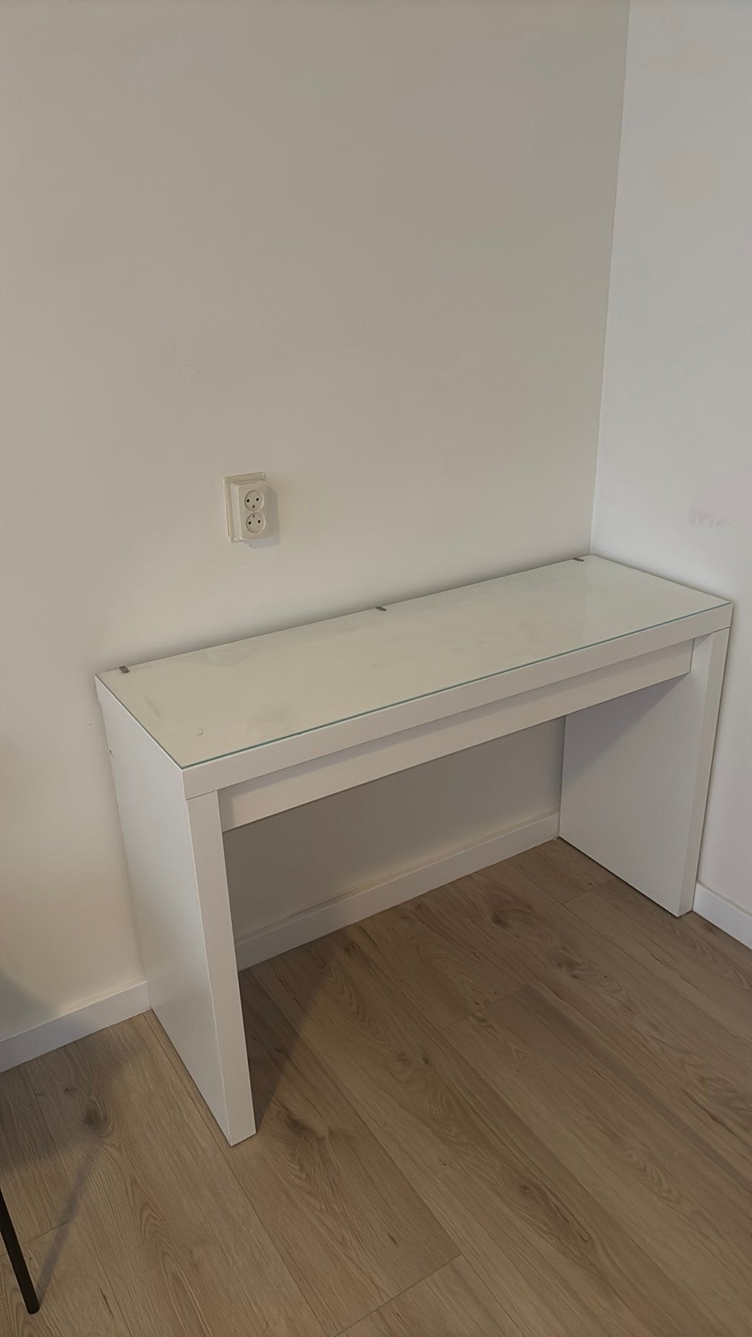 Ikea make up tafel GRATIS, Ophalen, Zo goed als nieuw, 50 tot 100 cm, Minder dan 100 cm