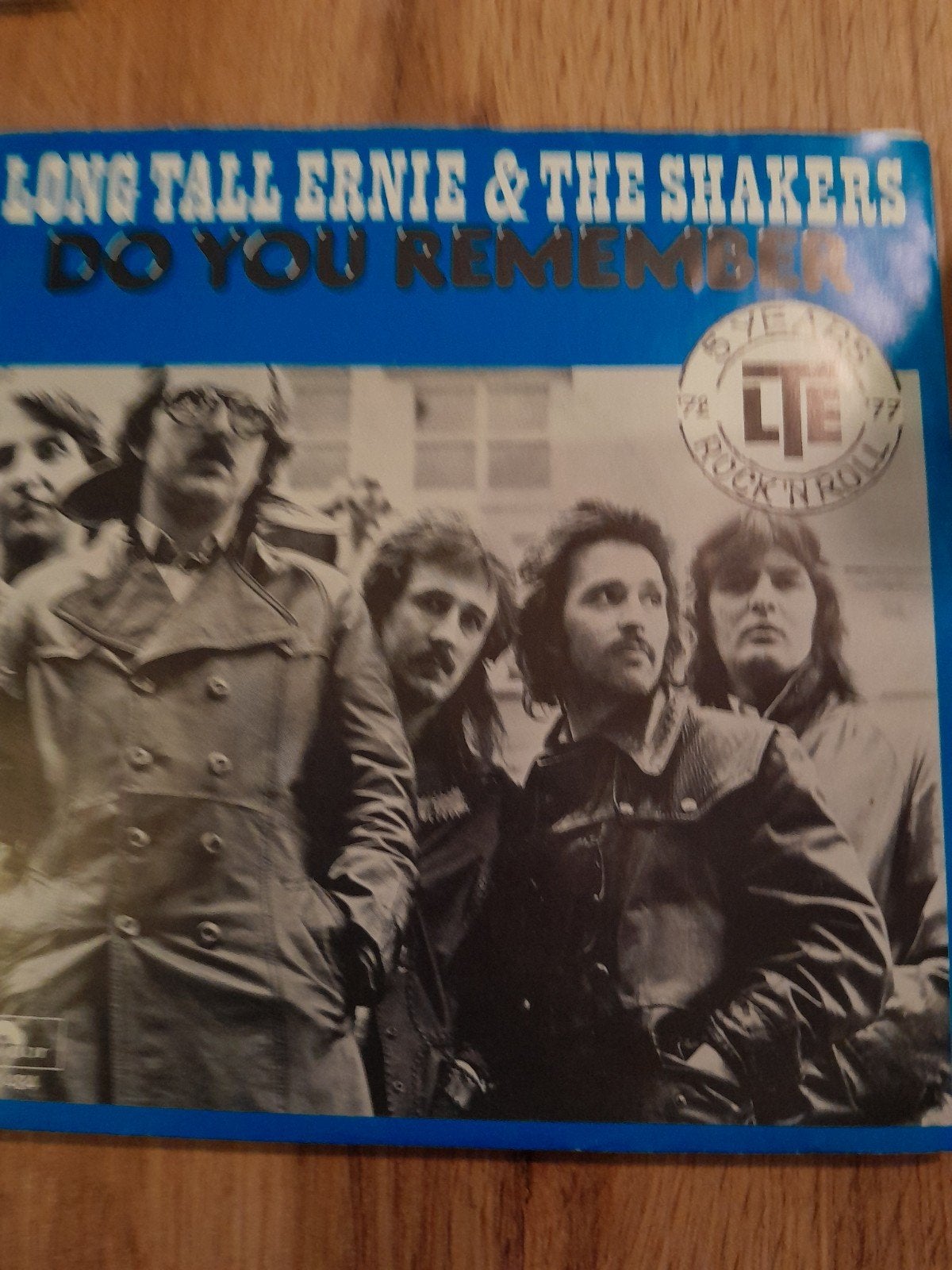 long tall ernie & the shakers 7inch do you remember, Ophalen of Verzenden, Zo goed als nieuw, Pop