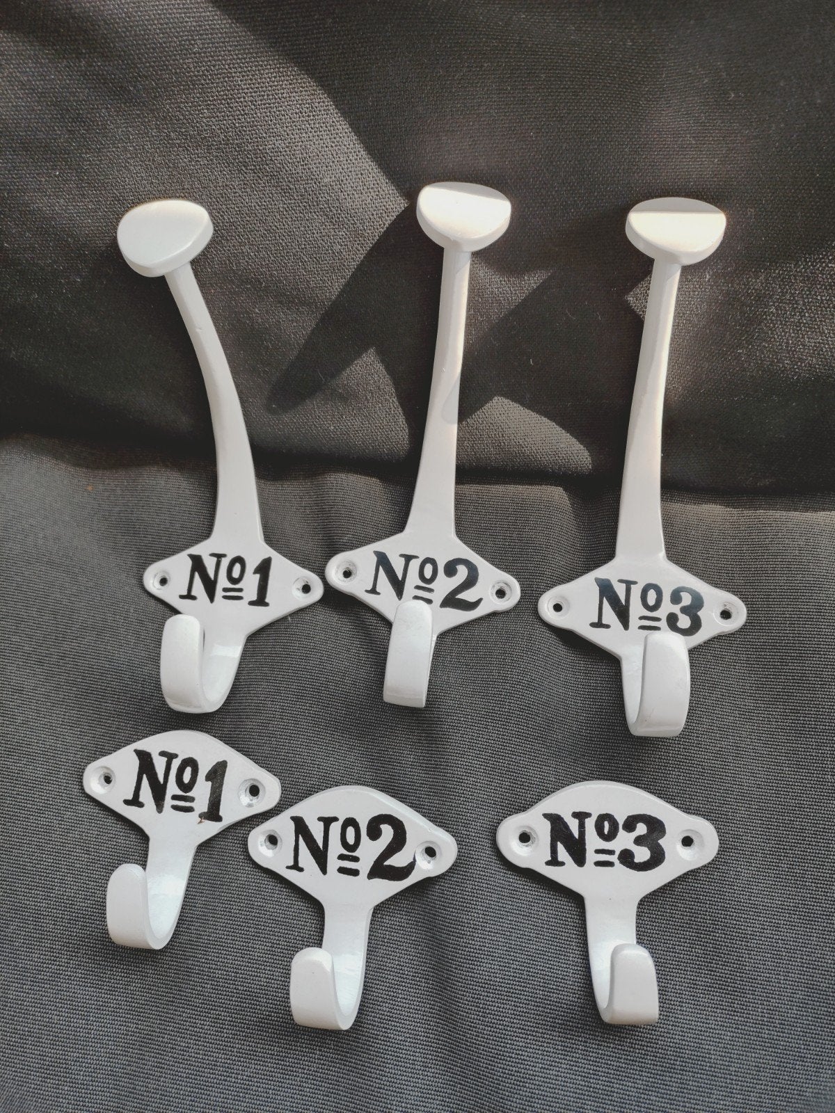 Set van 6 witte kapstokhaken met nummers 1, 2 en 3, Ophalen of Verzenden