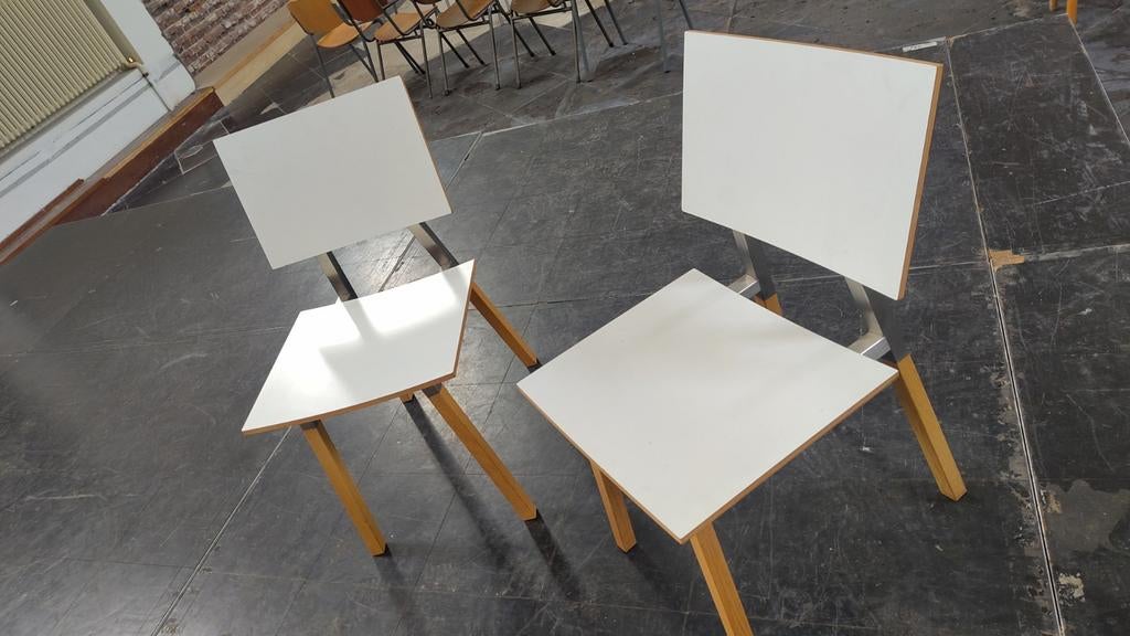 2 satelliet stoelen rvs hout, wit, kantoor, cafe, wachtkamer, Ophalen, Twee, Bruin, Zo goed als nieuw