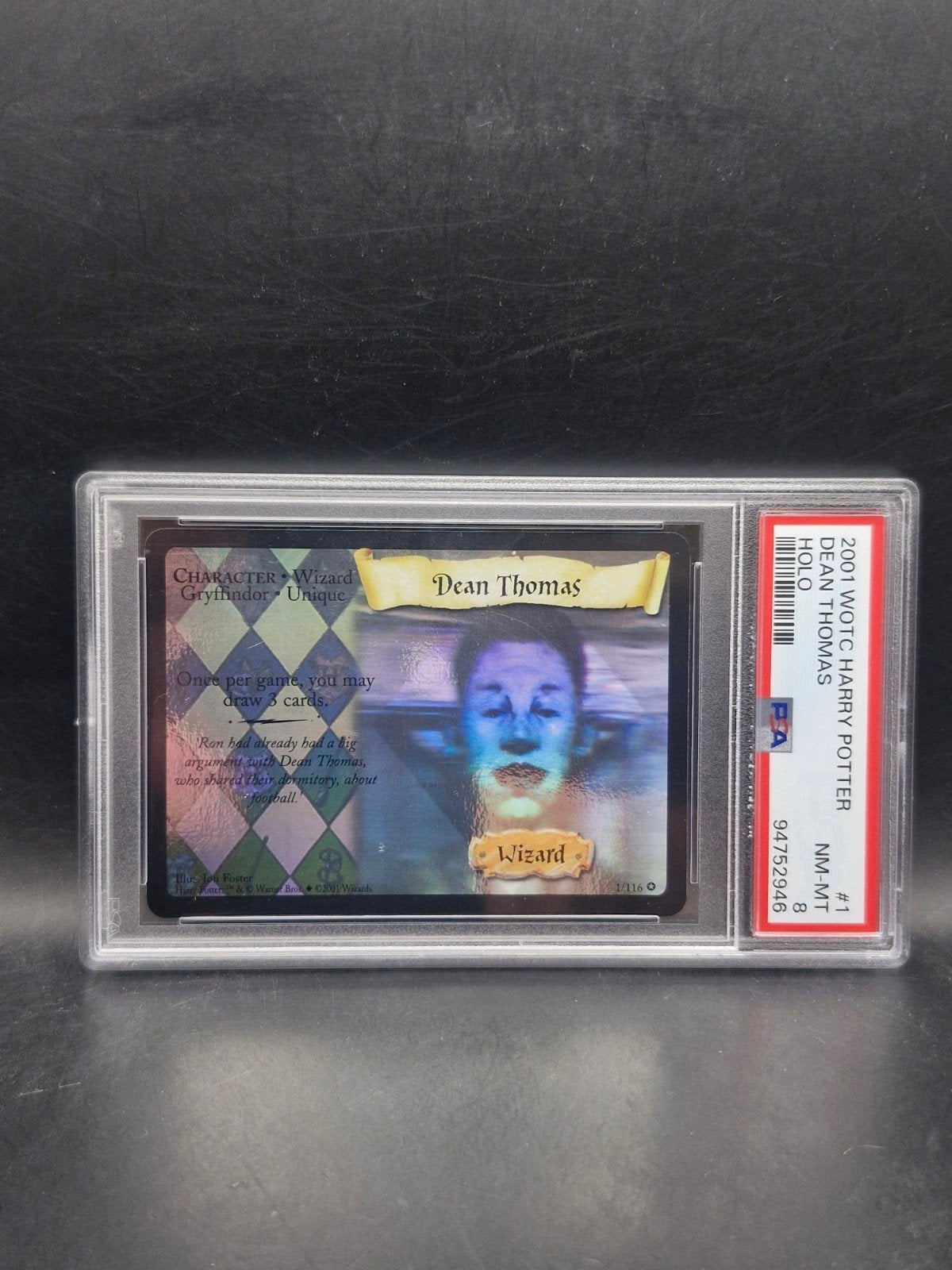Dean Thomas 2001 harry potter holo #1 PSA 8, Verzenden, Zo goed als nieuw, Losse kaart