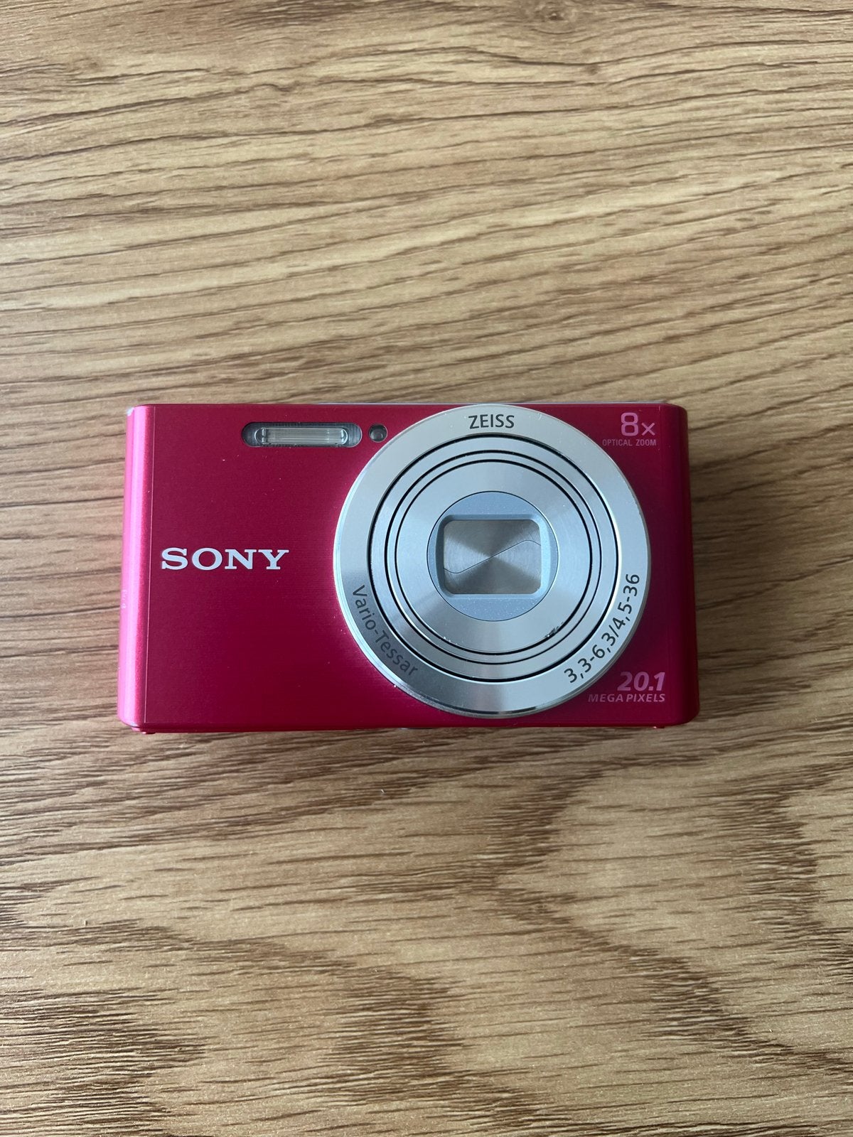 Sony Cyber-shot DSC-W830 Compactcamera - Rood, Ophalen, Gebruikt, Accu, Compactcamera