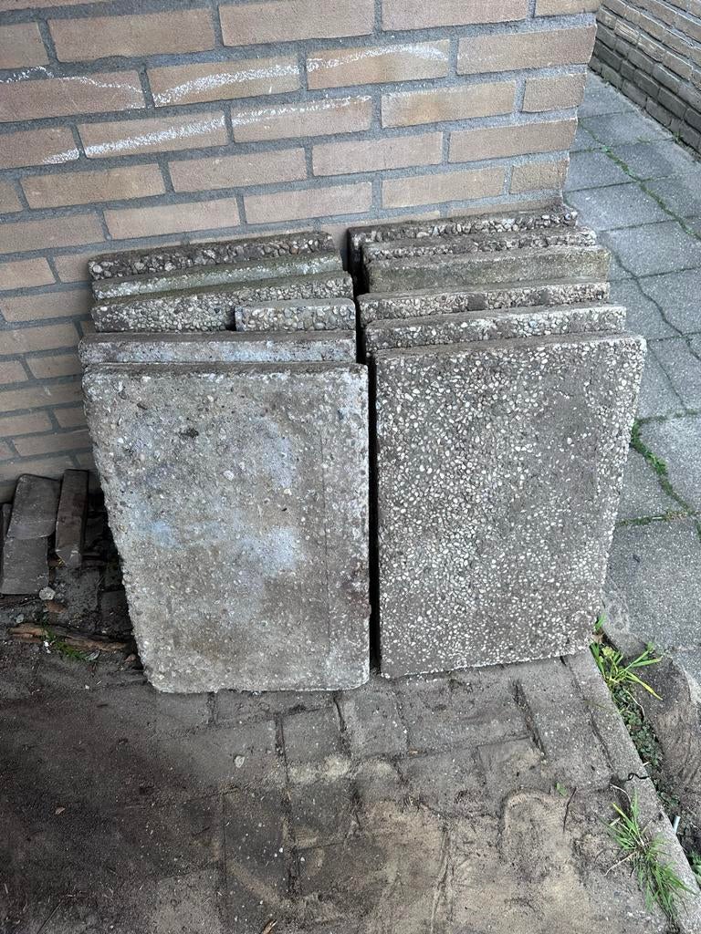GRATIS Grindtegels (11 stuks) ophalen wanneer je wilt, Gebruikt, Ophalen of Verzenden, Minder dan 5 m², Grind