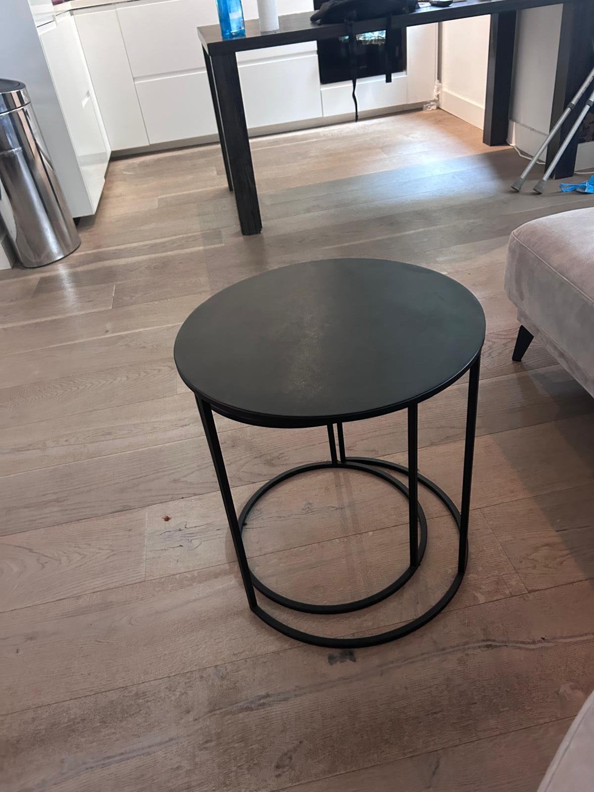 Bijzet tafeltjes in zwart metaal klein en groot, Ophalen, Minder dan 50 cm, 50 tot 100 cm, Rond