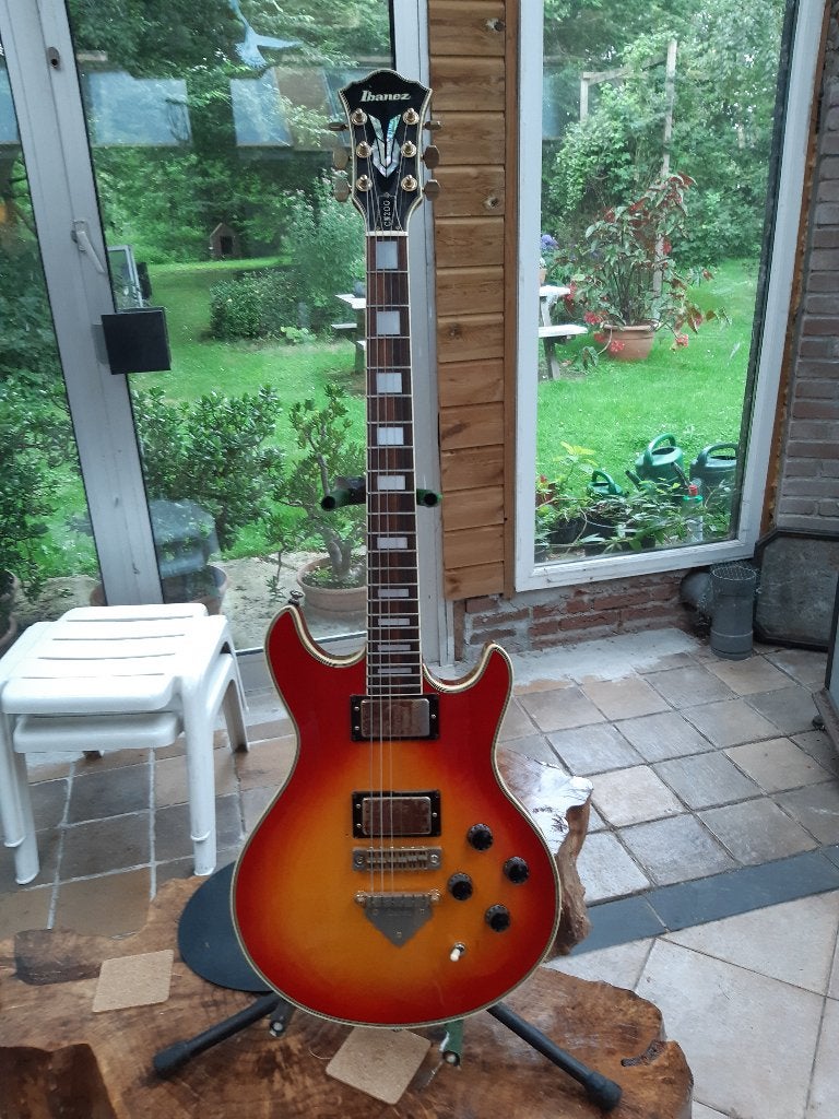 Ibanez cn 200 concert, Ophalen of Verzenden, Gebruikt, Solid body, Ibanez