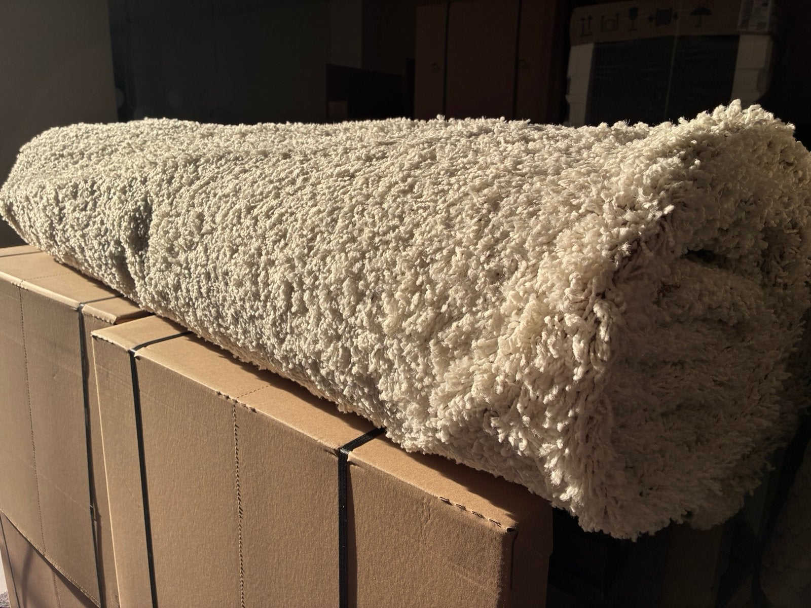 Vloerkleed ivoor hoogpolig 300 x 400 NIEUW!, Ophalen, Beige, Rechthoekig, Nieuw