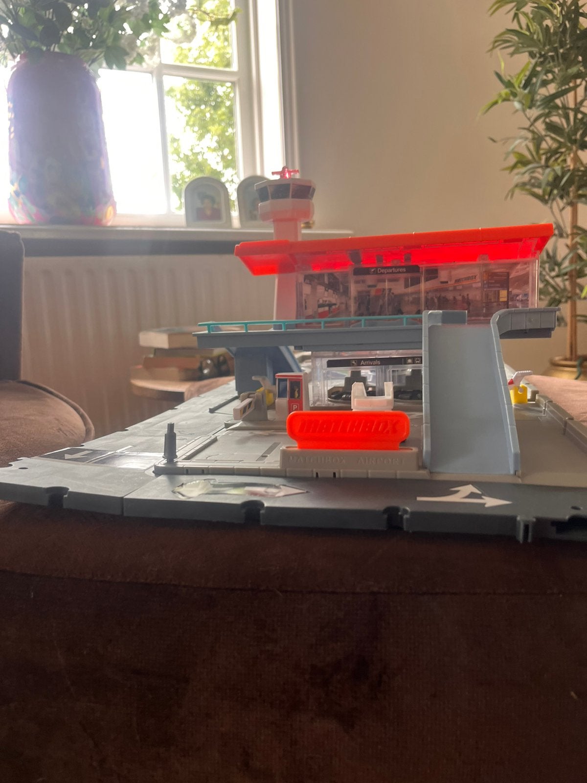 Matchbox vliegveld, Kinderen en Baby's, Ophalen, Zo goed als nieuw
