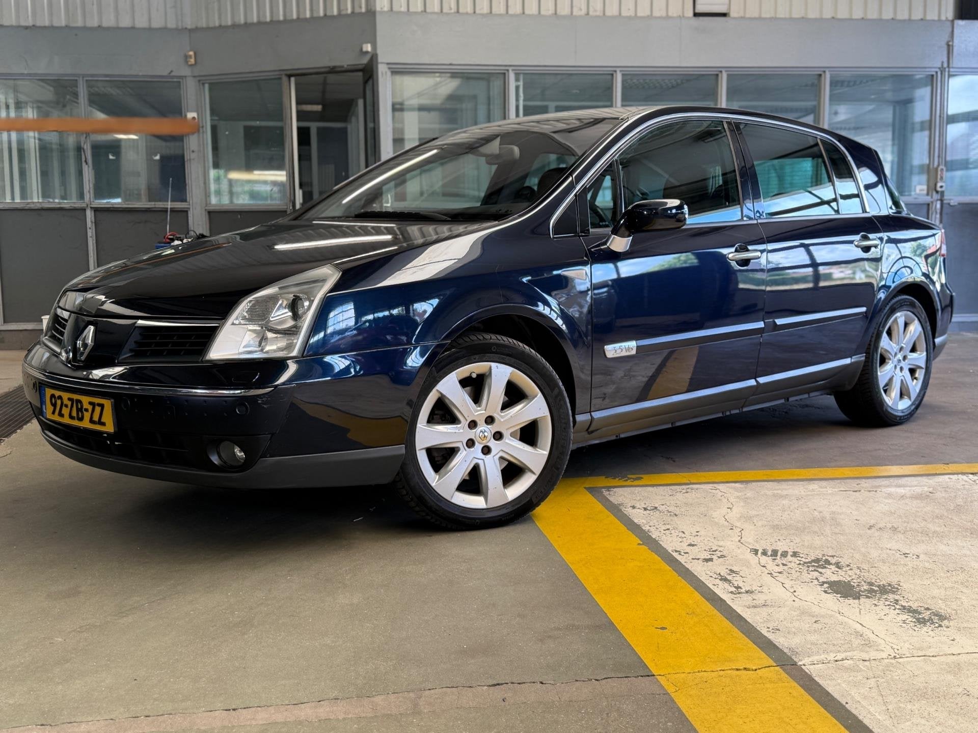 Renault Vel Satis 3.5 V6 24V Initiale | Full options | Leder, Gebruikt, Blauw, Bedrijf, 1695 kg