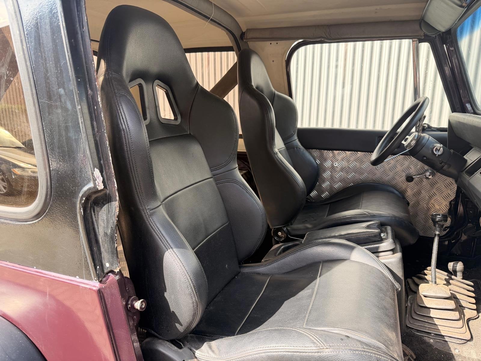 Jeep Wrangler 4.2 Hardtop Basis Project Auto (Zie tekst), Auto's, Gebruikt, Zwart, Leder, Bedrijf
