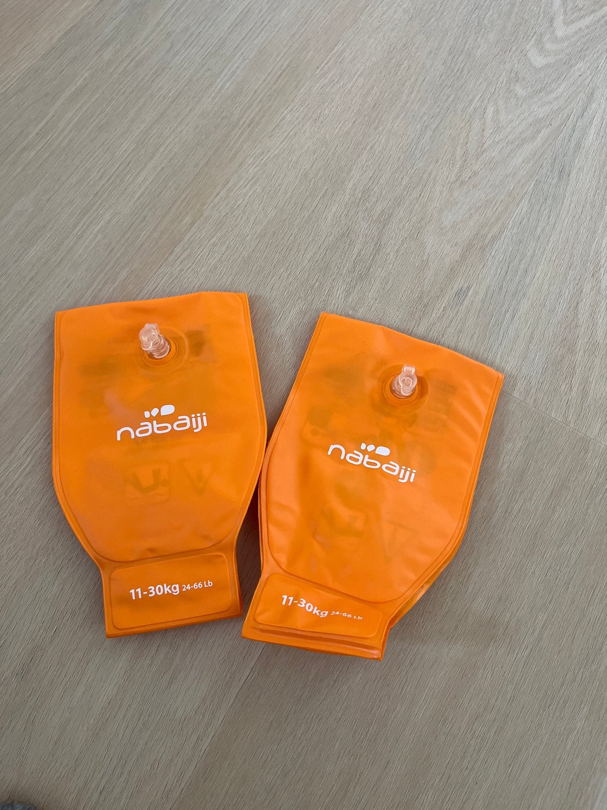 Nieuwe Nabaiji zwembandjes 11-30 kg, Ophalen of Verzenden, Nieuw