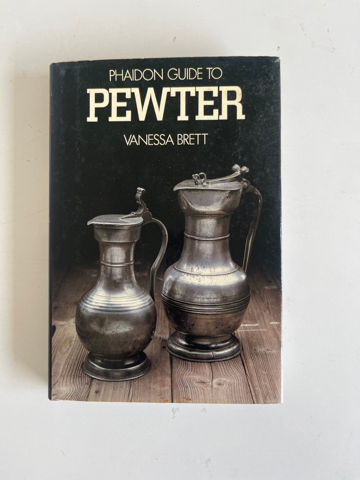 Phaidon Guide to Pewter - Vanessa Brett, Ophalen of Verzenden, Zo goed als nieuw, Europa overig