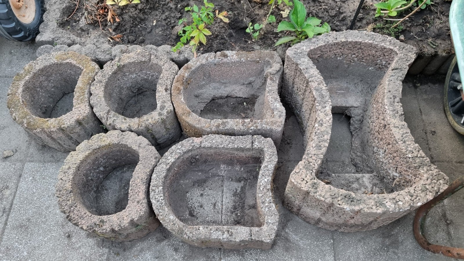 Gratis af te halen: stenen tuinbakken, Ophalen, Steen, Gebruikt, Minder dan 30 cm