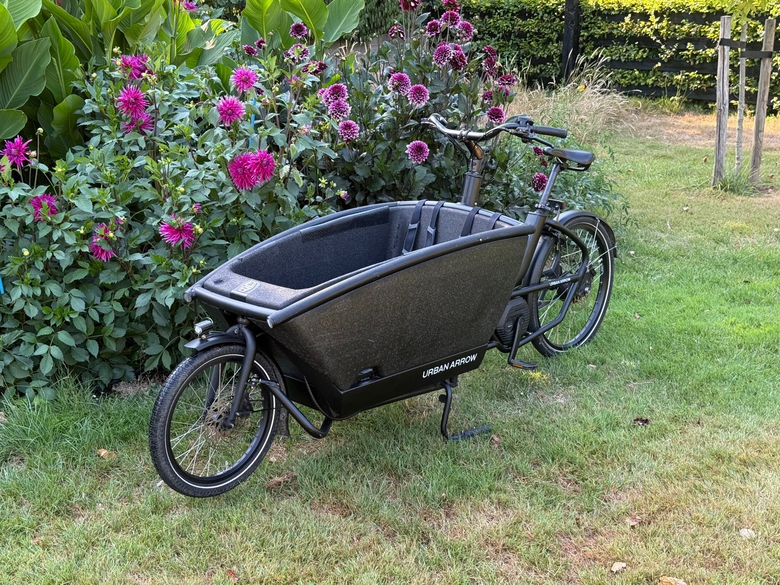 Urban Arrow Electrische Bakfiets, Fietsen en Brommers, Ophalen, Zo goed als nieuw, 4 kinderen of meer, Huif