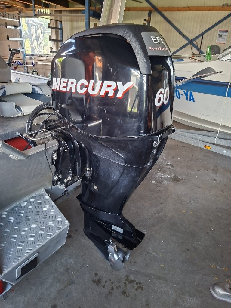 Mercury 60 PK EFI FourStroke Buitenboordmotor, Ophalen, Gebruikt, Viertaktmotor, 30 pk of meer