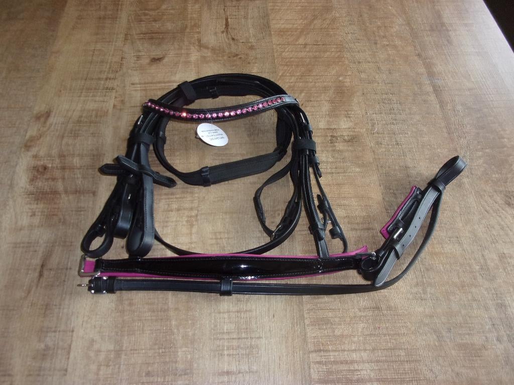 hoofdstel shet teugels gecombineerde lakneusriem roze bling, Dieren en Toebehoren, Paarden en Pony's | Hoofdstellen en Tuigage