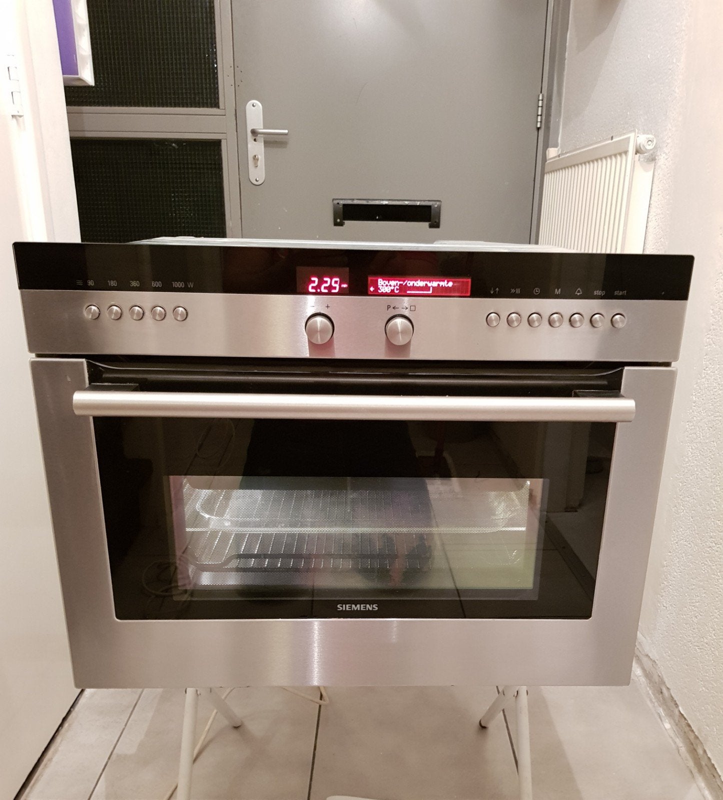 (SIEMENS)COMBI OVEN MAGNETRON GRILL EN(PYROLYSE ZELFREINIGE), Witgoed en Apparatuur, Magnetrons, Ophalen, Zo goed als nieuw, Hete lucht