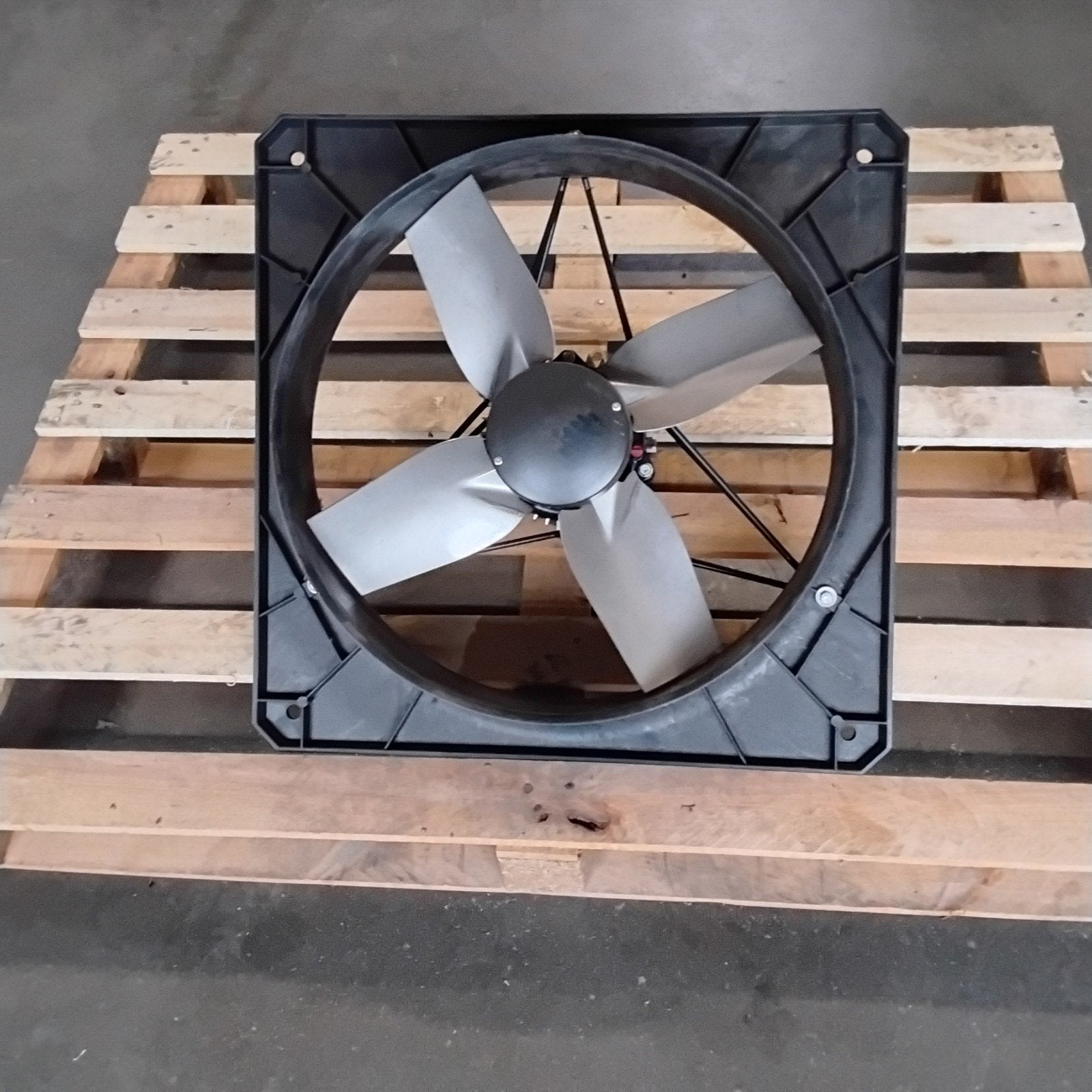 Itho ventilator 230V met frequentieregelaar en lamellen, Ophalen, Nieuw, Ventilator en Afzuiger