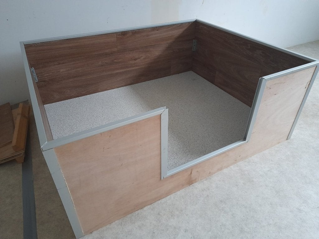 Werpkist te huur voor (middel)grote honden, Ophalen, Nieuw, 110 cm of meer, Minder dan 65 cm