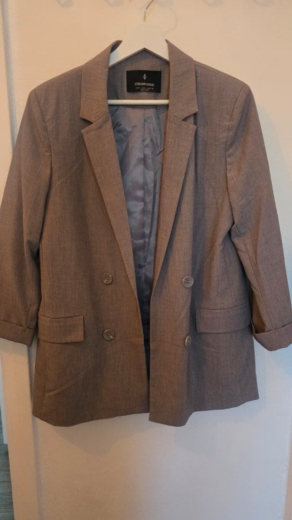 Blazer grijs | Stradivarius (NIEUW), Maat 42/44 (L), Nieuw, Ophalen of Verzenden, Jasje