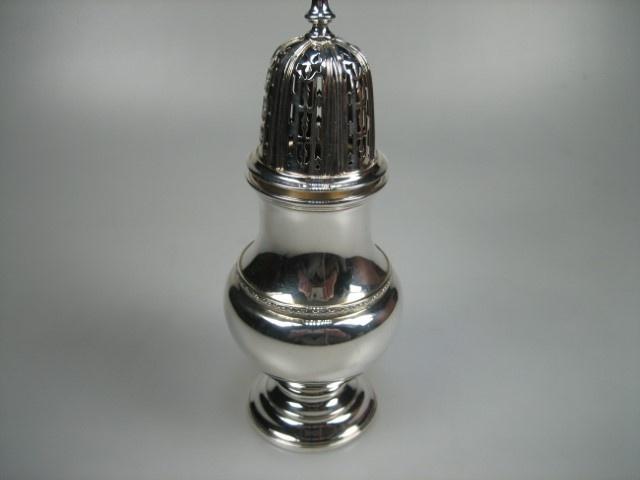 Antieke Sterling Zilveren Suiker Strooier uit ca. 1932, Antiek en Kunst, Verzenden, Zilver